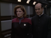 Filename=extant_StarTrek_VOY_6x11-FairHaven_02770.jpg
Filesize=123KiB
Dimensions=1200x900
Date added=Dec 28, 2019 extant_StarTrek_VOY_6x11-FairHaven_02770.jpg
