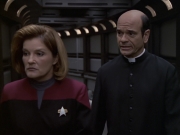 Filename=extant_StarTrek_VOY_6x11-FairHaven_02807.jpg
Filesize=142KiB
Dimensions=1200x900
Date added=Dec 28, 2019 extant_StarTrek_VOY_6x11-FairHaven_02807.jpg