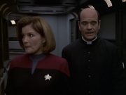 Filename=extant_StarTrek_VOY_6x11-FairHaven_02818.jpg
Filesize=126KiB
Dimensions=1200x900
Date added=Dec 28, 2019 extant_StarTrek_VOY_6x11-FairHaven_02818.jpg