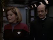 Filename=extant_StarTrek_VOY_6x11-FairHaven_02819.jpg
Filesize=130KiB
Dimensions=1200x900
Date added=Dec 28, 2019 extant_StarTrek_VOY_6x11-FairHaven_02819.jpg