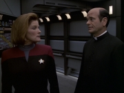 Filename=extant_StarTrek_VOY_6x11-FairHaven_02826.jpg
Filesize=145KiB
Dimensions=1200x900
Date added=Dec 28, 2019 extant_StarTrek_VOY_6x11-FairHaven_02826.jpg