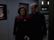 Filename=extant_StarTrek_VOY_6x11-FairHaven_02846.jpg
Filesize=119KiB
Dimensions=1200x900
Date added=Dec 28, 2019 extant_StarTrek_VOY_6x11-FairHaven_02846.jpg