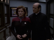 Filename=extant_StarTrek_VOY_6x11-FairHaven_02851.jpg
Filesize=128KiB
Dimensions=1200x900
Date added=Dec 28, 2019 extant_StarTrek_VOY_6x11-FairHaven_02851.jpg