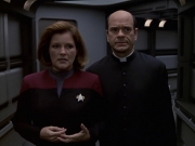 Filename=extant_StarTrek_VOY_6x11-FairHaven_02862.jpg
Filesize=132KiB
Dimensions=1200x900
Date added=Dec 28, 2019 extant_StarTrek_VOY_6x11-FairHaven_02862.jpg