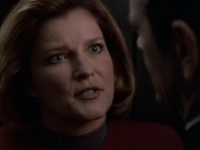 extant_StarTrek_VOY_6x11-FairHaven_02925.jpg