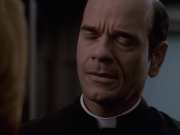 extant_StarTrek_VOY_6x11-FairHaven_02926.jpg