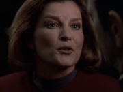 extant_StarTrek_VOY_6x11-FairHaven_02938.jpg