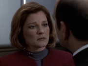 extant_StarTrek_VOY_6x11-FairHaven_02989.jpg