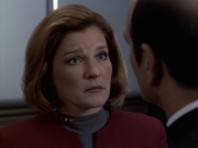 extant_StarTrek_VOY_6x11-FairHaven_02990.jpg