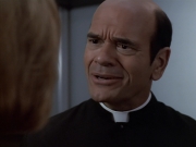 extant_StarTrek_VOY_6x11-FairHaven_02996.jpg