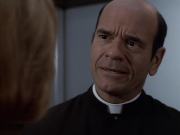 extant_StarTrek_VOY_6x11-FairHaven_02999.jpg