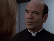 extant_StarTrek_VOY_6x11-FairHaven_03003.jpg