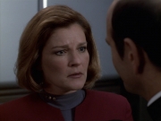 extant_StarTrek_VOY_6x11-FairHaven_03006.jpg