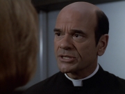 extant_StarTrek_VOY_6x11-FairHaven_03009.jpg