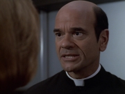 extant_StarTrek_VOY_6x11-FairHaven_03012.jpg