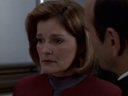 extant_StarTrek_VOY_6x11-FairHaven_03039.jpg