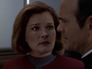 extant_StarTrek_VOY_6x11-FairHaven_03067.jpg