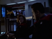 extant_StarTrek_VOY_6x11-FairHaven_03145.jpg