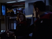 extant_StarTrek_VOY_6x11-FairHaven_03147.jpg