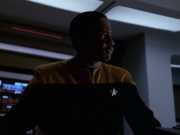 extant_StarTrek_VOY_6x11-FairHaven_03196.jpg