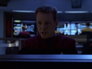 extant_StarTrek_VOY_6x11-FairHaven_03205.jpg