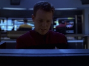 extant_StarTrek_VOY_6x11-FairHaven_03208.jpg