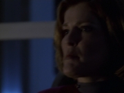 extant_StarTrek_VOY_6x11-FairHaven_03218.jpg