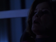 extant_StarTrek_VOY_6x11-FairHaven_03244.jpg