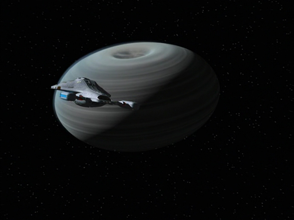 extant_StarTrek_VOY_6x12-BlinkOfAnEye_00011.jpg