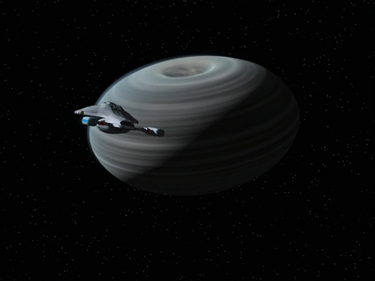 extant_StarTrek_VOY_6x12-BlinkOfAnEye_00012.jpg