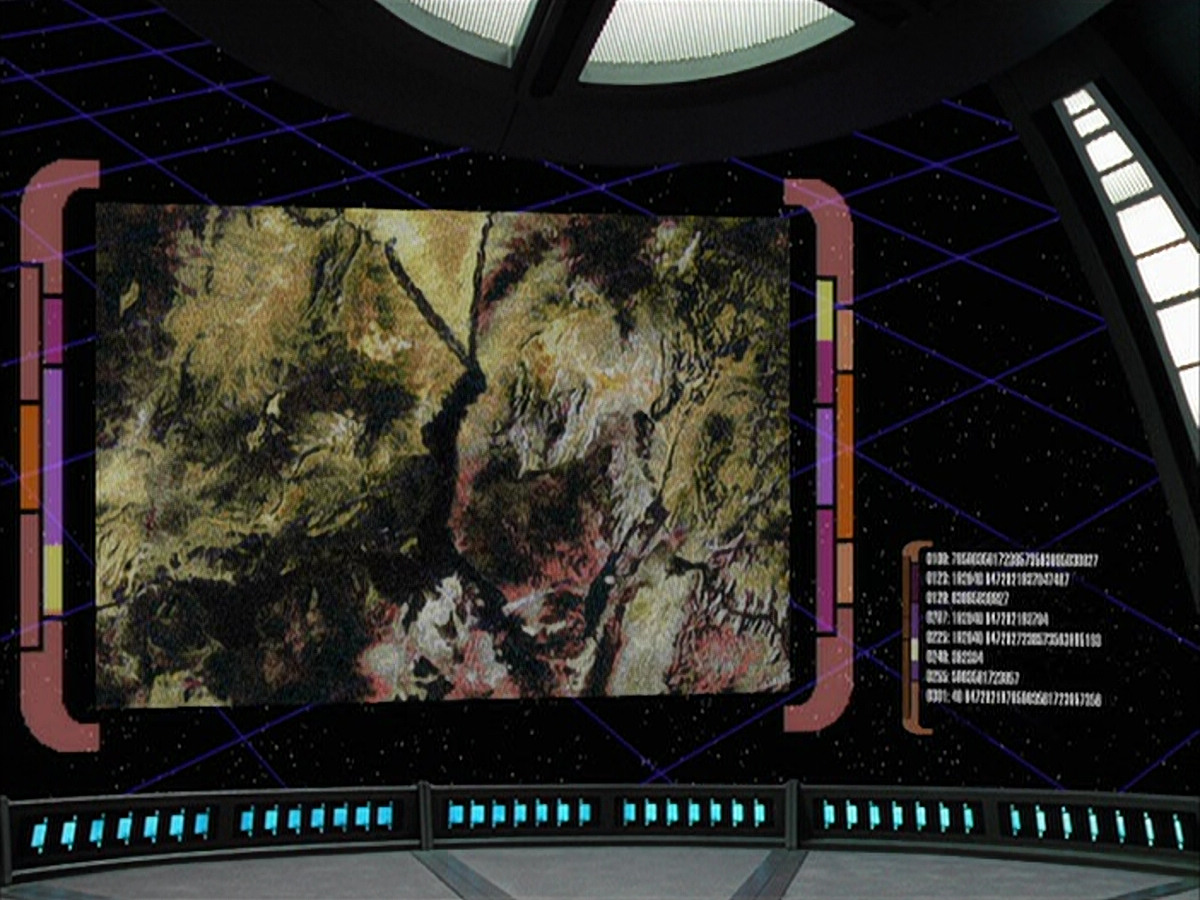 extant_StarTrek_VOY_6x12-BlinkOfAnEye_00522.jpg