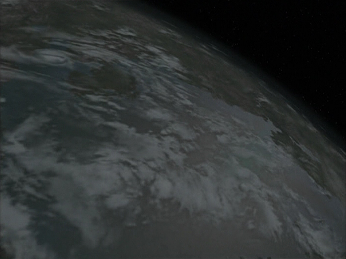 extant_StarTrek_VOY_6x12-BlinkOfAnEye_01044.jpg