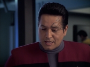 extant_StarTrek_VOY_6x12-BlinkOfAnEye_00637.jpg