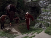 extant_StarTrek_VOY_6x12-BlinkOfAnEye_00693.jpg