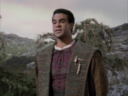 extant_StarTrek_VOY_6x12-BlinkOfAnEye_00720.jpg