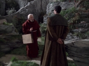 extant_StarTrek_VOY_6x12-BlinkOfAnEye_00724.jpg