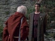 extant_StarTrek_VOY_6x12-BlinkOfAnEye_00743.jpg