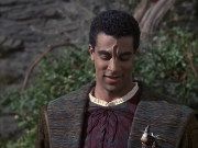 extant_StarTrek_VOY_6x12-BlinkOfAnEye_00755.jpg