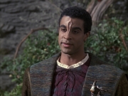 extant_StarTrek_VOY_6x12-BlinkOfAnEye_00757.jpg