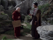 extant_StarTrek_VOY_6x12-BlinkOfAnEye_00787.jpg