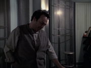 extant_StarTrek_VOY_6x12-BlinkOfAnEye_01249.jpg