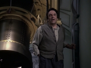 extant_StarTrek_VOY_6x12-BlinkOfAnEye_01321.jpg