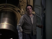 extant_StarTrek_VOY_6x12-BlinkOfAnEye_01324.jpg