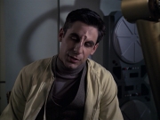 extant_StarTrek_VOY_6x12-BlinkOfAnEye_01348.jpg