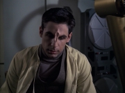extant_StarTrek_VOY_6x12-BlinkOfAnEye_01351.jpg