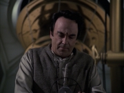 extant_StarTrek_VOY_6x12-BlinkOfAnEye_01409.jpg