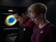 extant_StarTrek_VOY_6x12-BlinkOfAnEye_01432.jpg