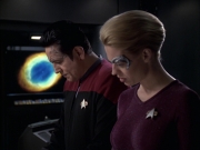 extant_StarTrek_VOY_6x12-BlinkOfAnEye_01434.jpg