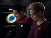 extant_StarTrek_VOY_6x12-BlinkOfAnEye_01454.jpg