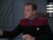 extant_StarTrek_VOY_6x12-BlinkOfAnEye_01570.jpg